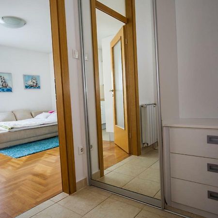 Apartment Luka Zagreb Buitenkant foto